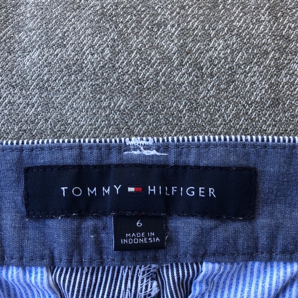 Like new! - TOMMY HILFIGER Pinstripe Seersucker Shorts - Picture 5 of 8